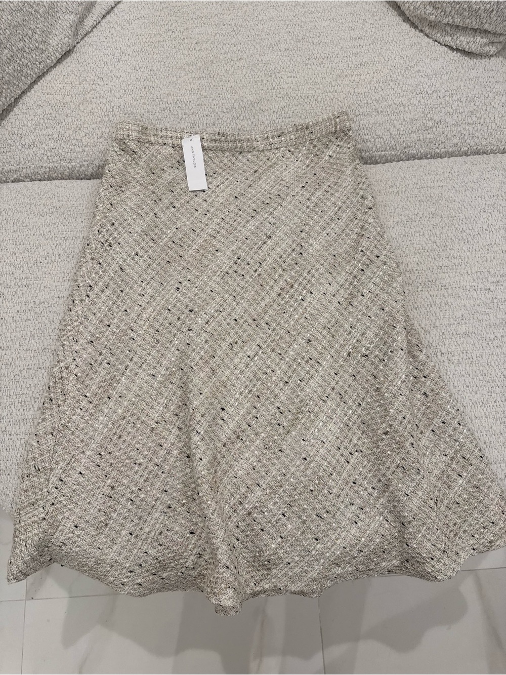 NWT Ann Taylor Textured Cream Tweed A-Line Skirt